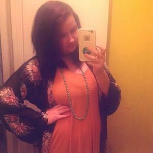 Meet your Posher, Alyssa